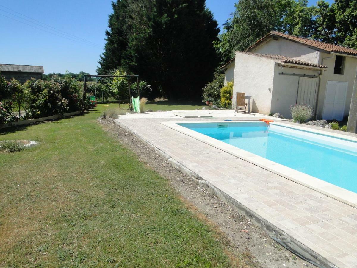 Le Gite Du Gueurlet Boresse-et-Martron Exterior foto